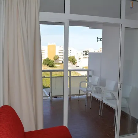 Torre Iberius Sleeps Six דירה
